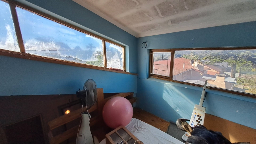 5 Bedroom Property for Sale in Amandelrug Western Cape